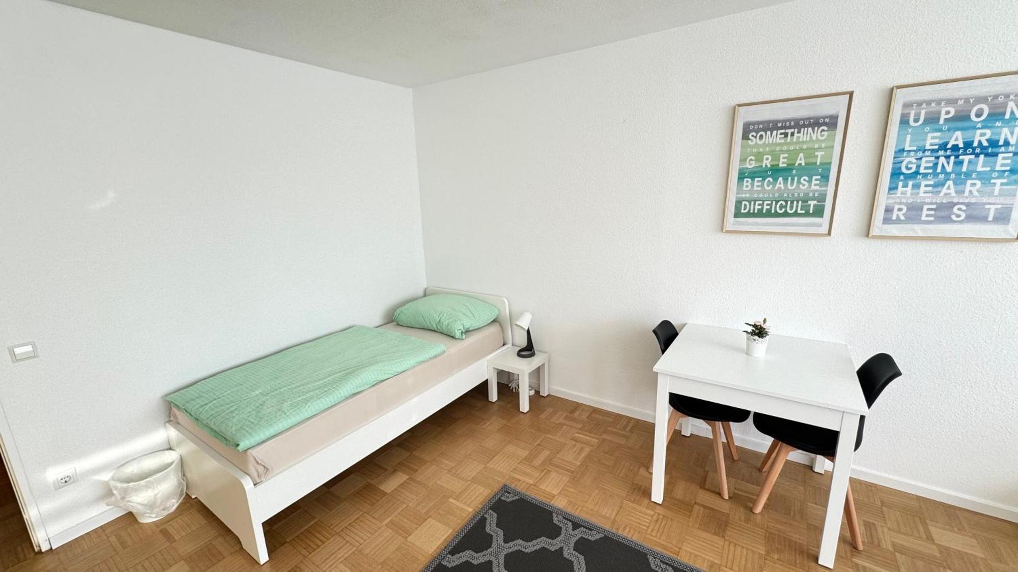 Monteur & Messezimmer Ratingen-Duesseldorf Bagian luar foto